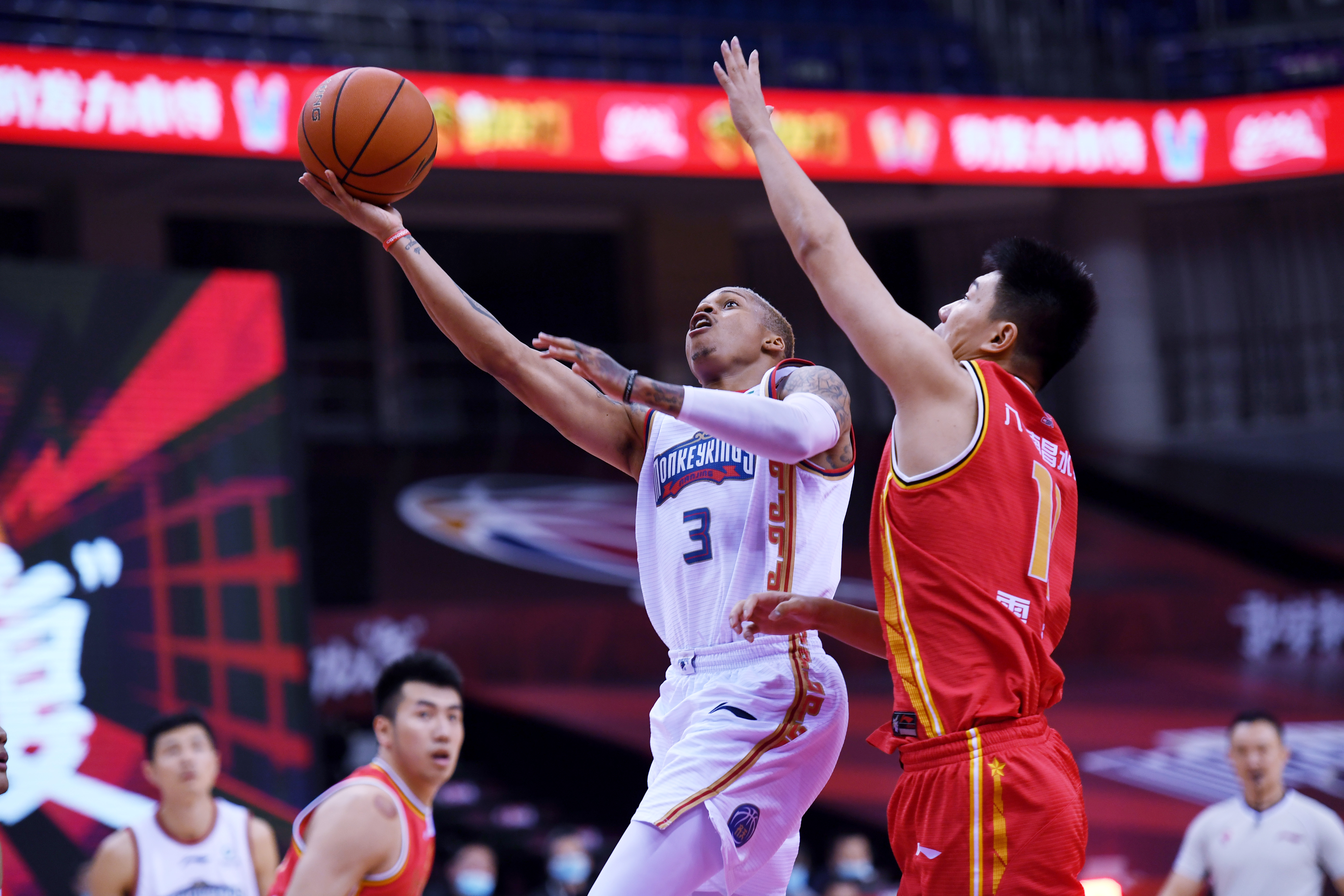 kaiyun官网app -加时末段突围战来临；多伦多猛龙围绕CBA常规赛刷新队史纪录；压力陡增；轮换策略被讨论的简单介绍